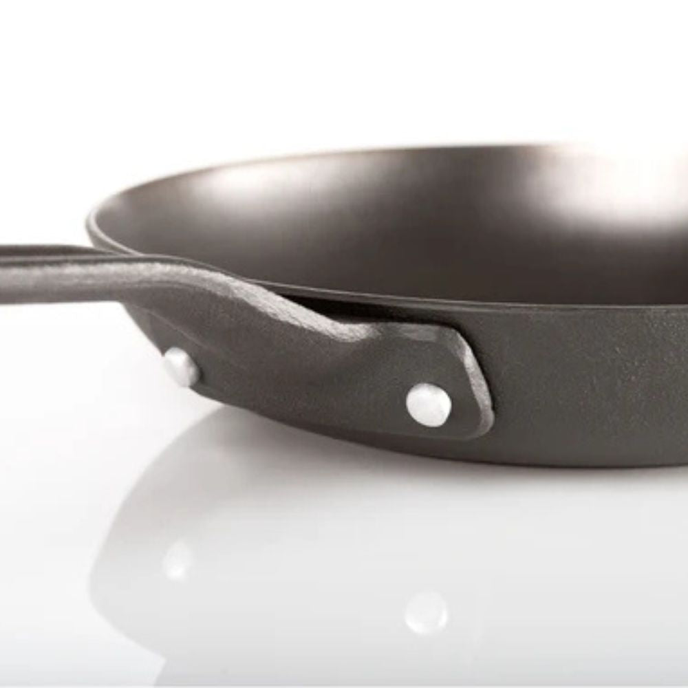 GSI Outdoor Guidecast 8 Inch Frying Pan, Cookware, - Outdoor Kuwait