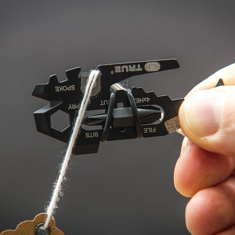 True Utility FishFace Multi-Tool, Multifunctional Tool, - Outdoor Kuwait