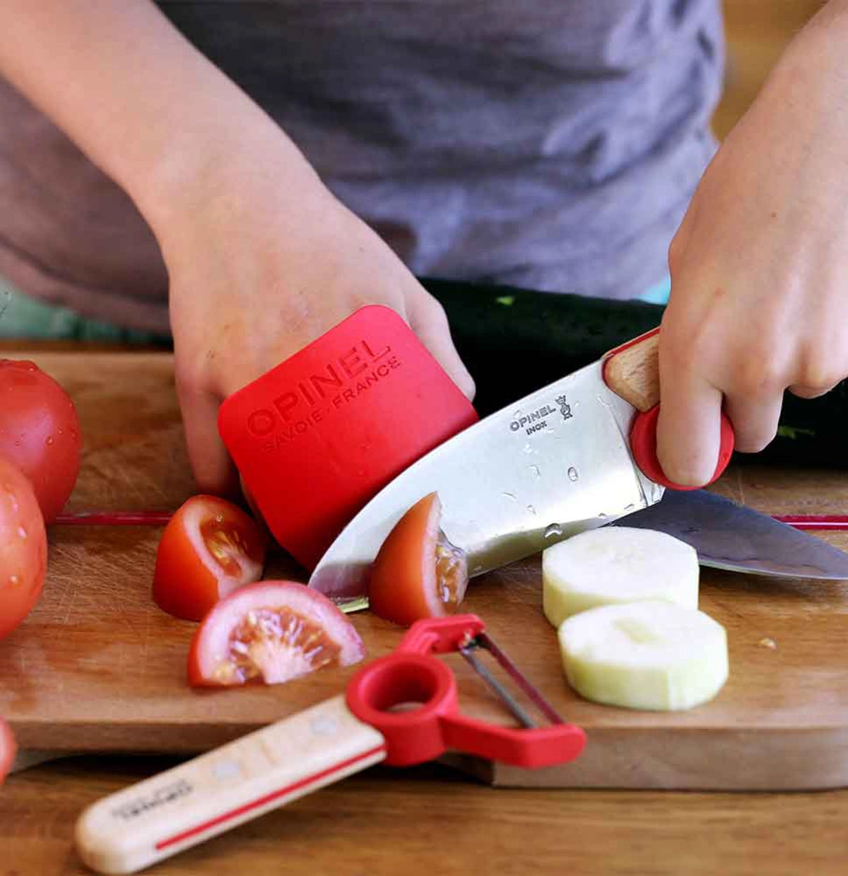 Opinel Le Petit Chef Set Peeler/Kitchen Knife & Cutting Guide, , - Outdoor Kuwait