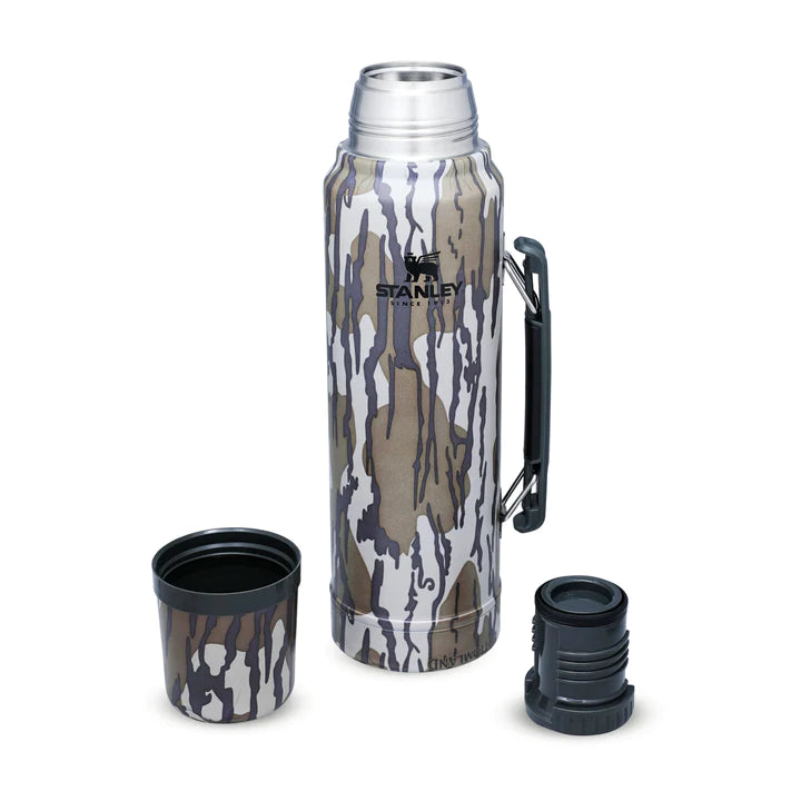 STANLEY CLASSIC LEGENDARY BOTTLE, Water Bottles, - Outdoor Kuwait