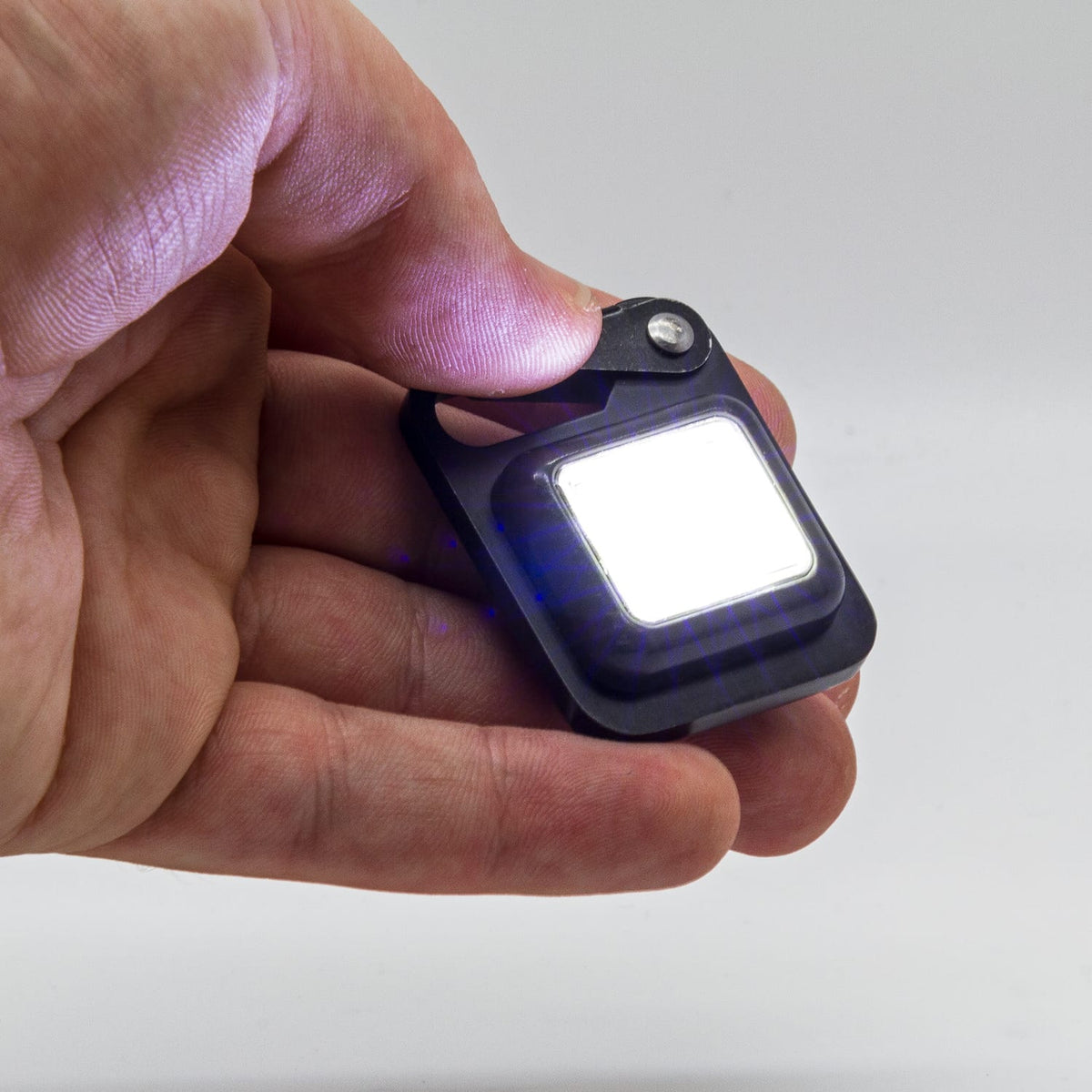 True Utility Buttonlite Rechargeable Mini Task Light, Flashlights, - Outdoor Kuwait