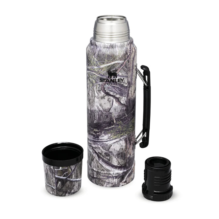 STANLEY CLASSIC LEGENDARY BOTTLE, Water Bottles, - Outdoor Kuwait