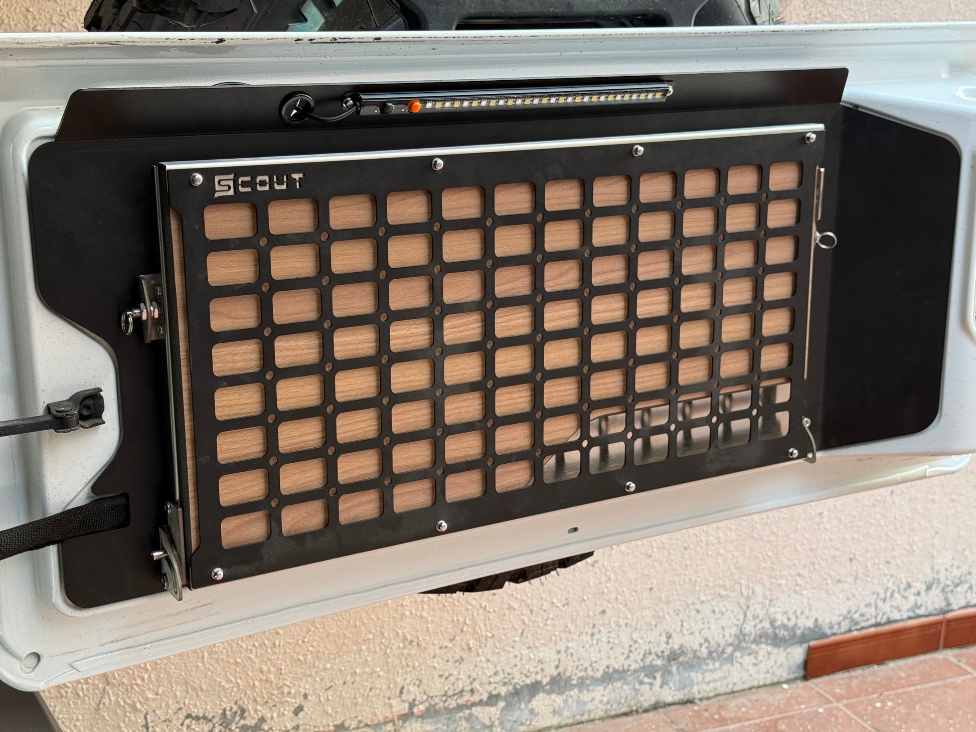 Scout Project Advanced Tailgate Table for Wrangler JL