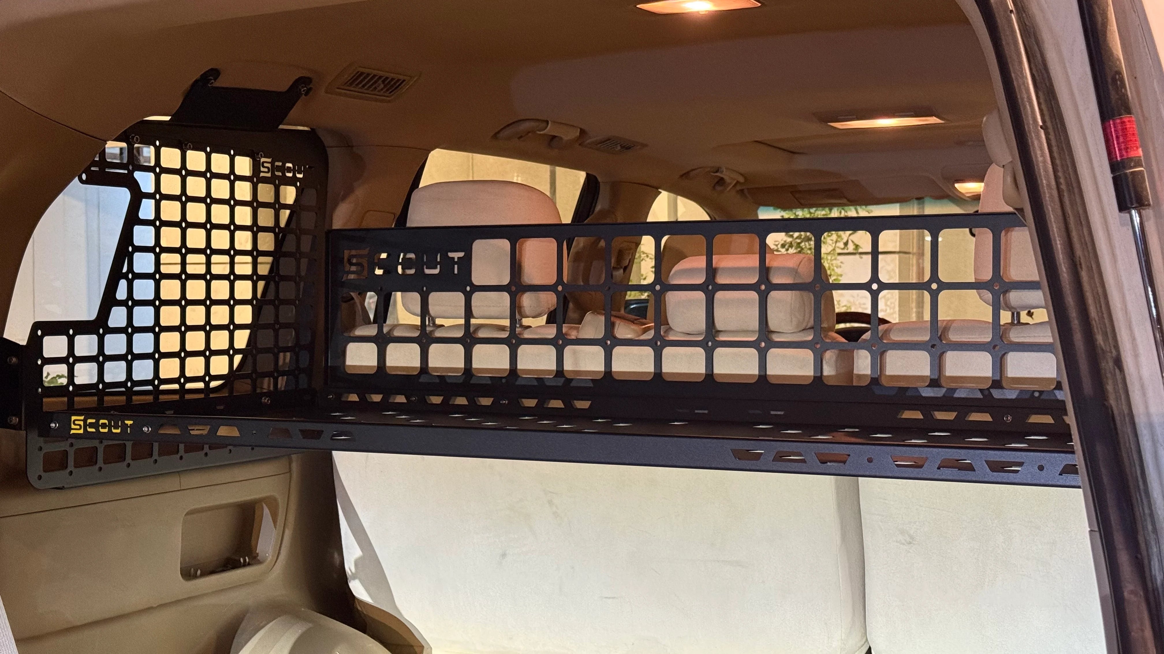 Scout Cargo Barrier - Toyota Land Cruiser LC200, Molle Panels, - Outdoor Kuwait