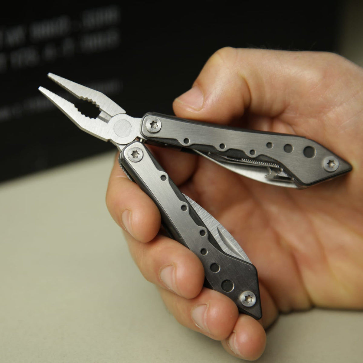 True Utility MiniMulti Multi-Tool, Multifunctional Tool, - Outdoor Kuwait