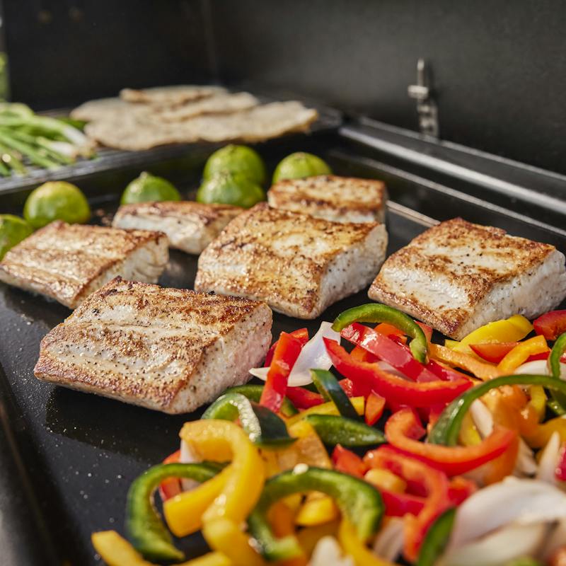 Weber Crafted Griddle, Griddle, - Outdoor Kuwait