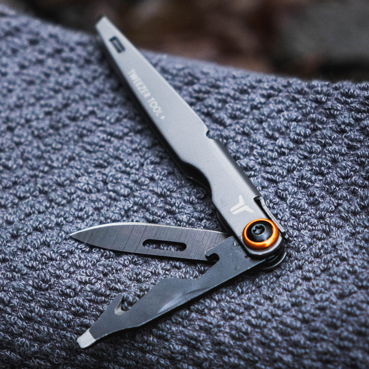 True Utility Tweezer Tool + Multi-Tool, Multifunctional Tool, - Outdoor Kuwait