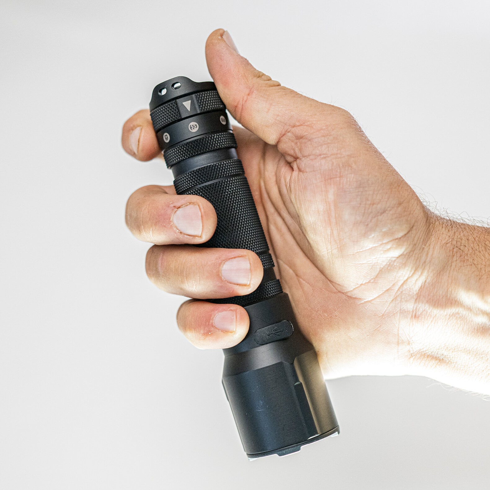 Ledlenser TT3R Tactical Flashlight 1900lm Rechargeable IP68, , - Outdoor Kuwait