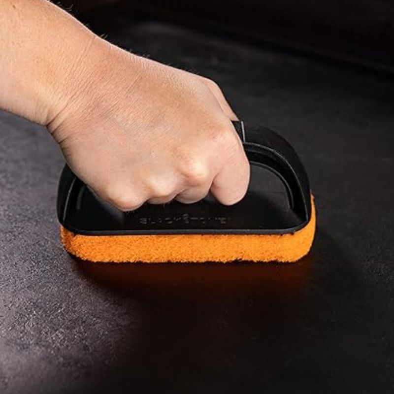 Blackstone Griddle Cleaning Kit - 8 Piece, Cleaning Kit,    - Outdoor Kuwait