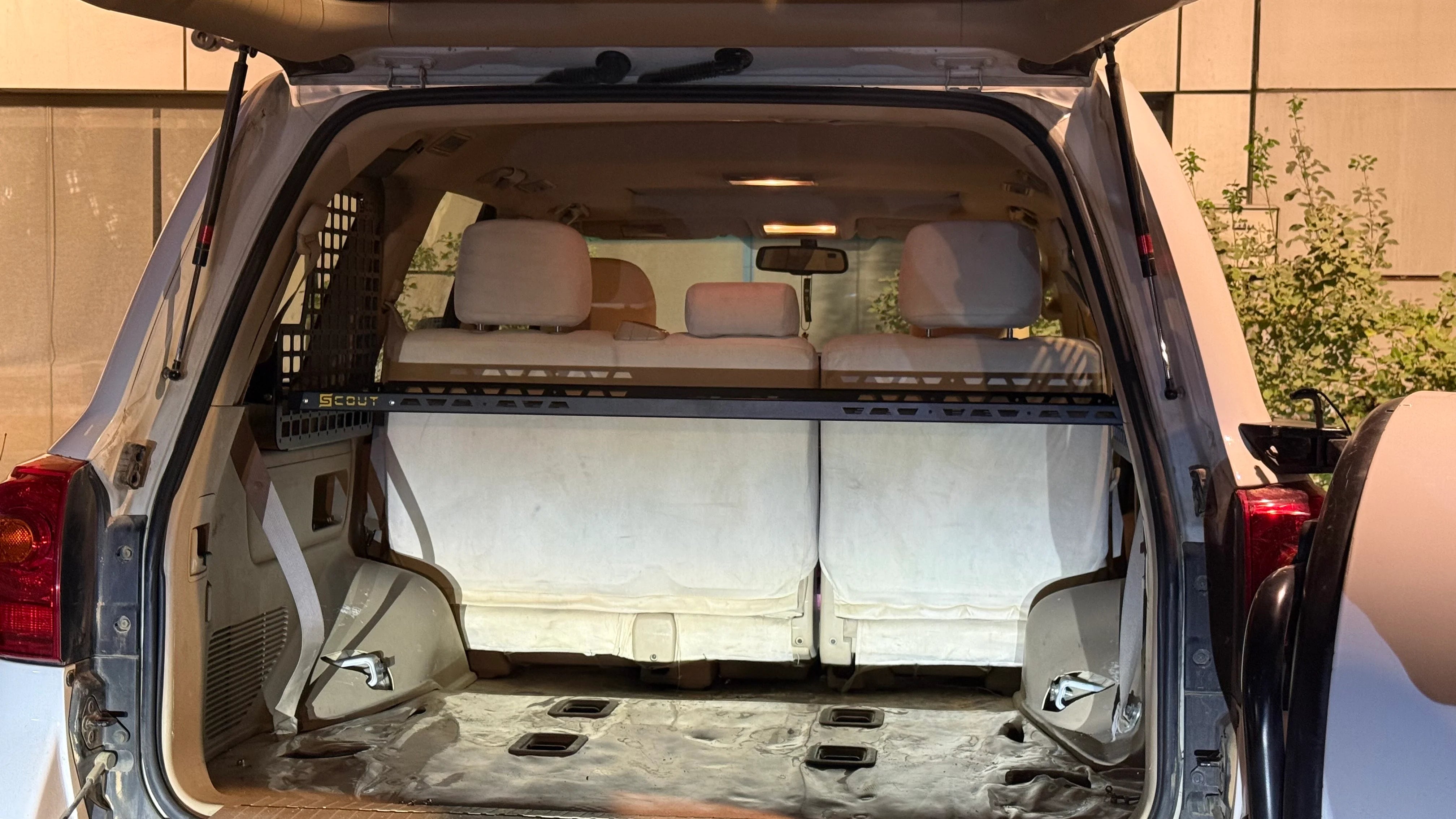 Scout Cargo Shelf - Toyota Land Cruiser LC200, Molle Panels, - Outdoor Kuwait