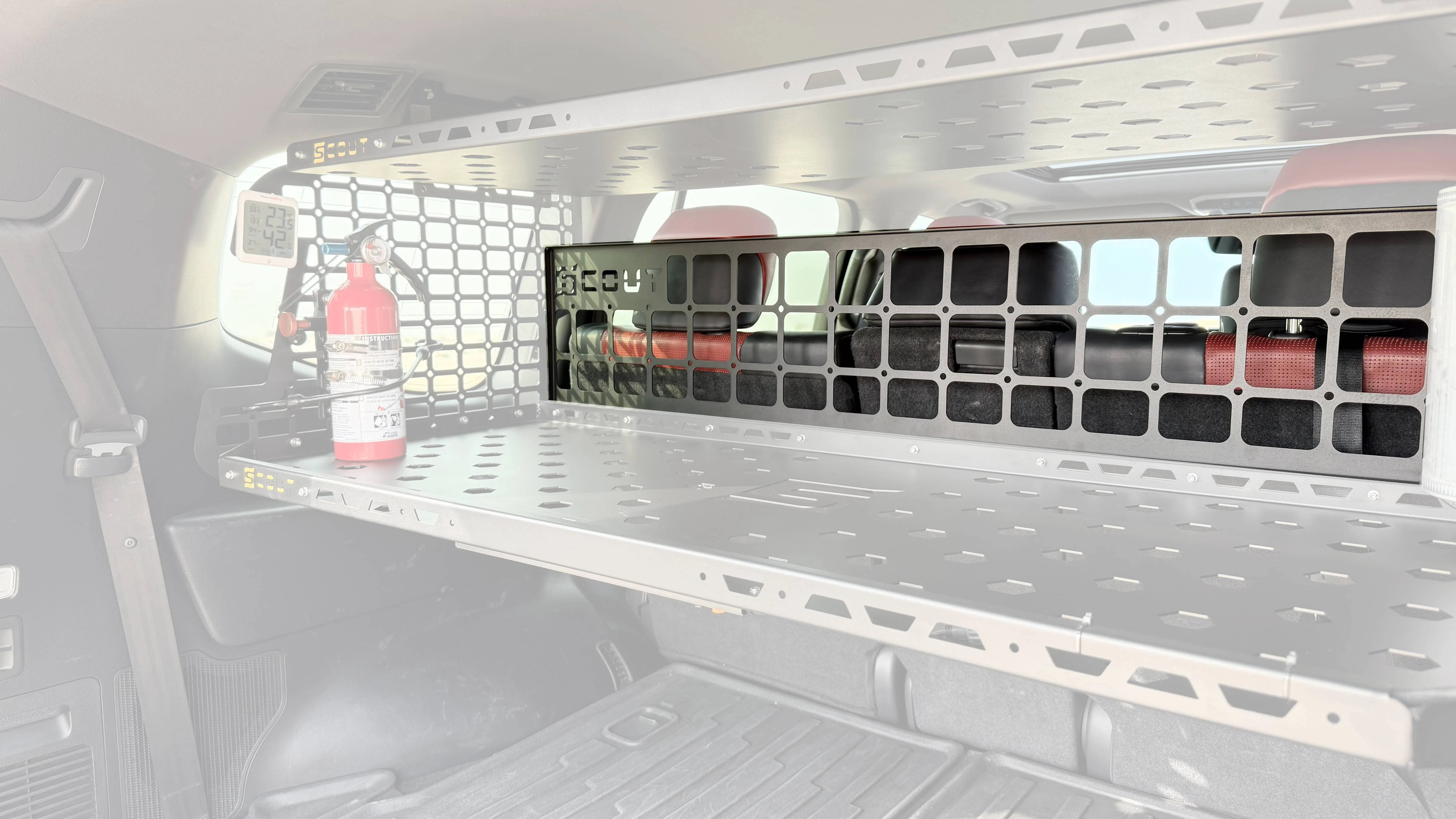 Scout Cargo Barrier - Toyota Land Cruiser LC300, Molle Panels, - Outdoor Kuwait