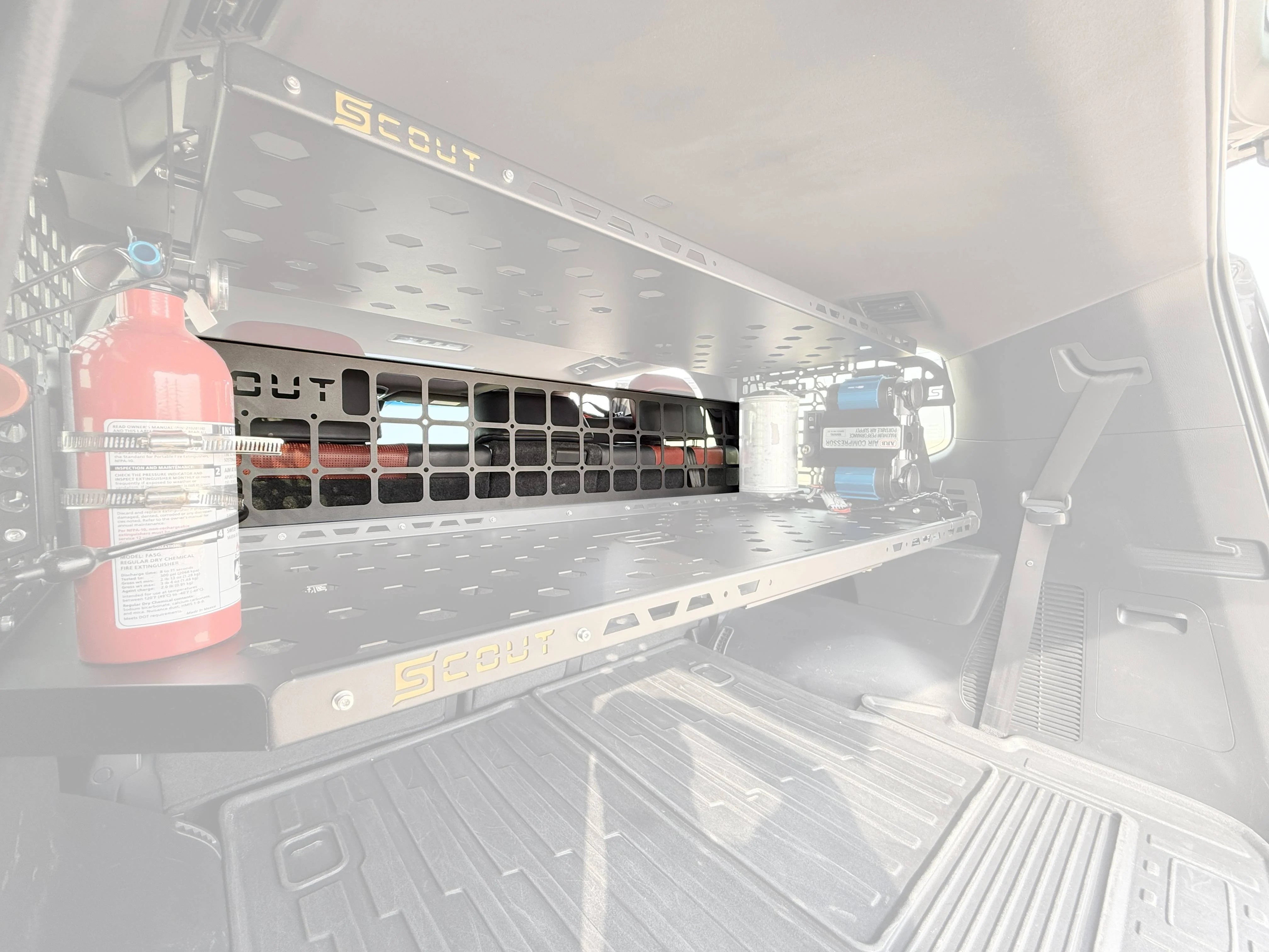 Scout Cargo Barrier - Toyota Land Cruiser LC300, Molle Panels, - Outdoor Kuwait
