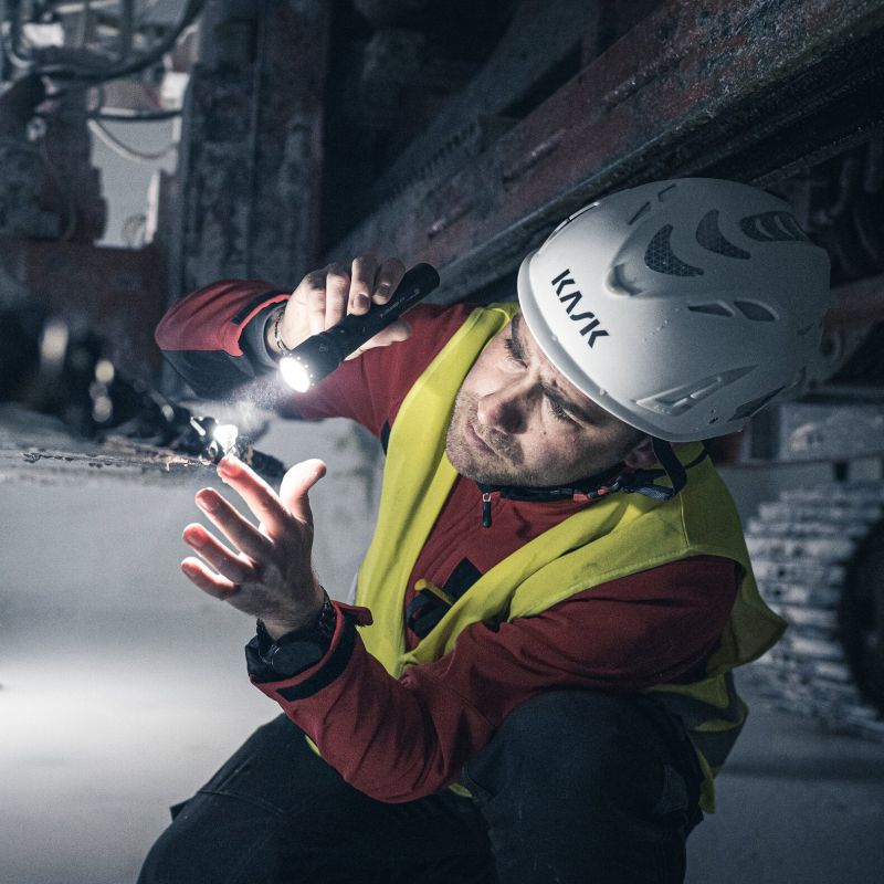 Ledlenser Flashlight P7R, Flashlights, - Outdoor Kuwait